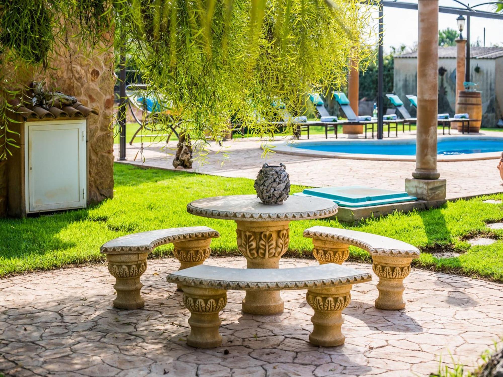Countryside With Private Pool Ferienhaus *