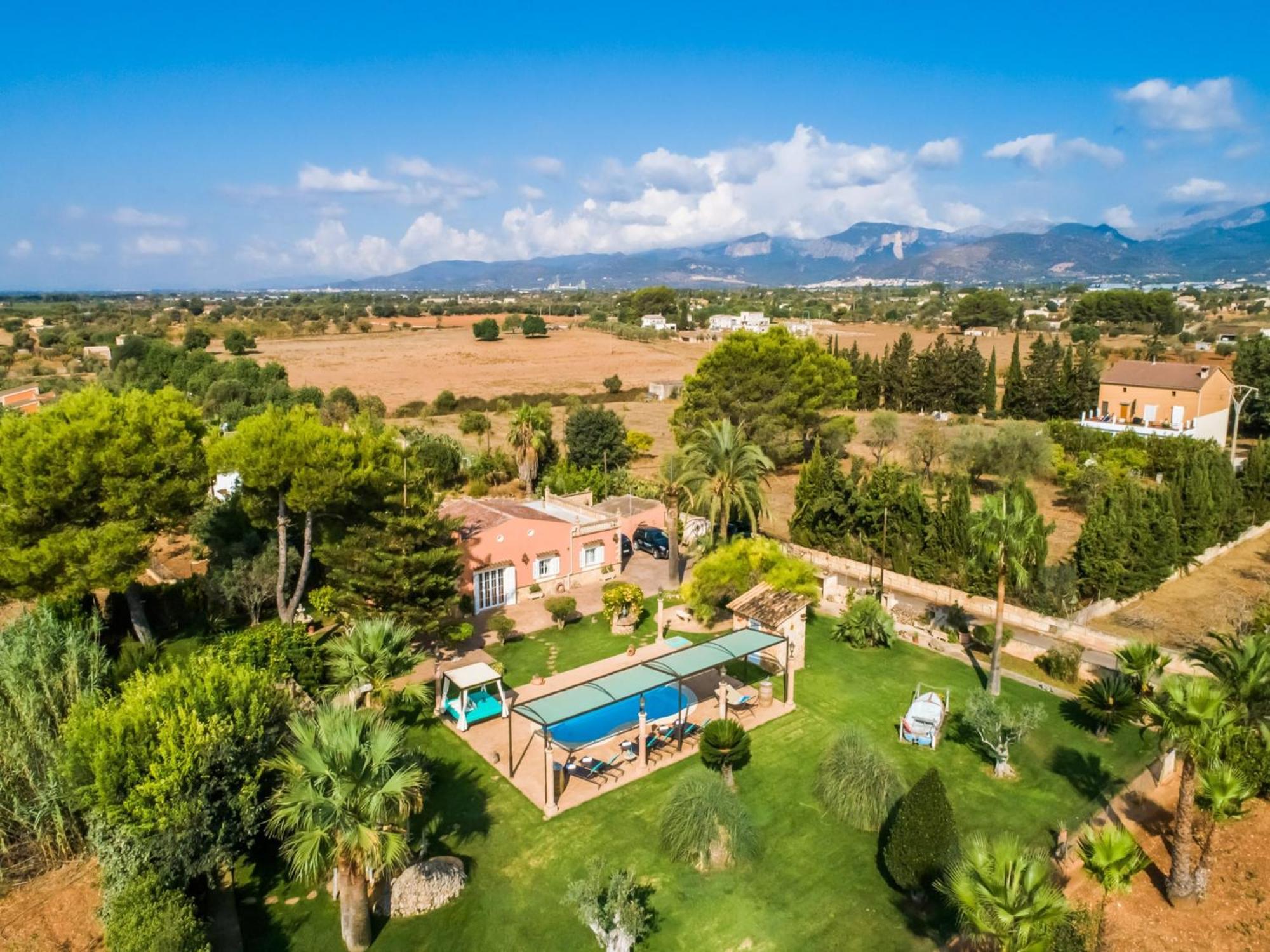 Countryside With Private Pool