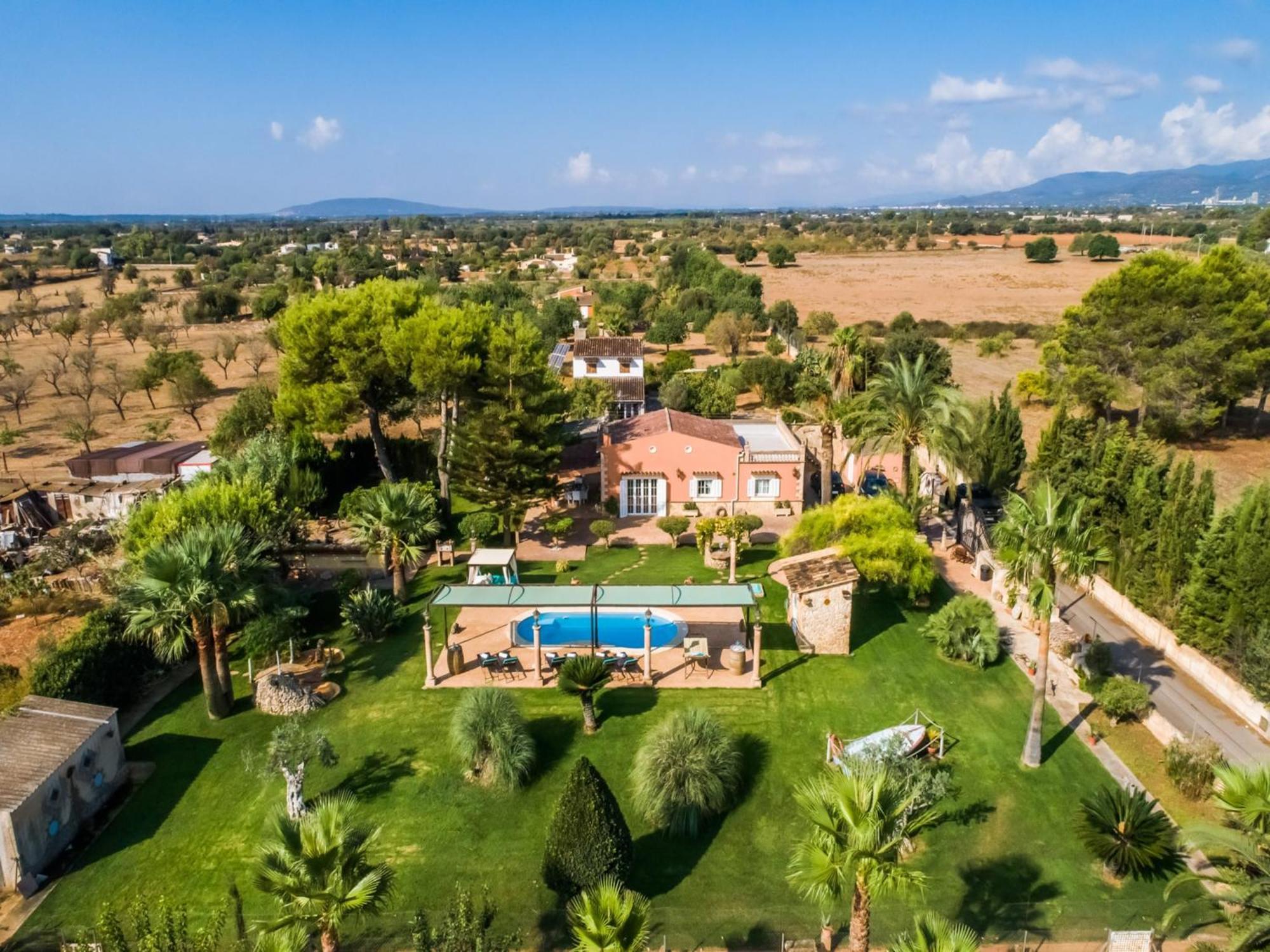 Countryside With Private Pool *